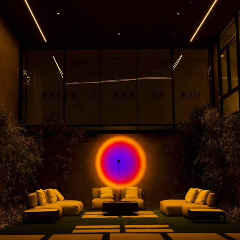 の子っち HALO EDITION Sunset redフロアスタンド Halo Editions One の子っち HALO EDITION Sunset redフロアスタンド Halo Editions One